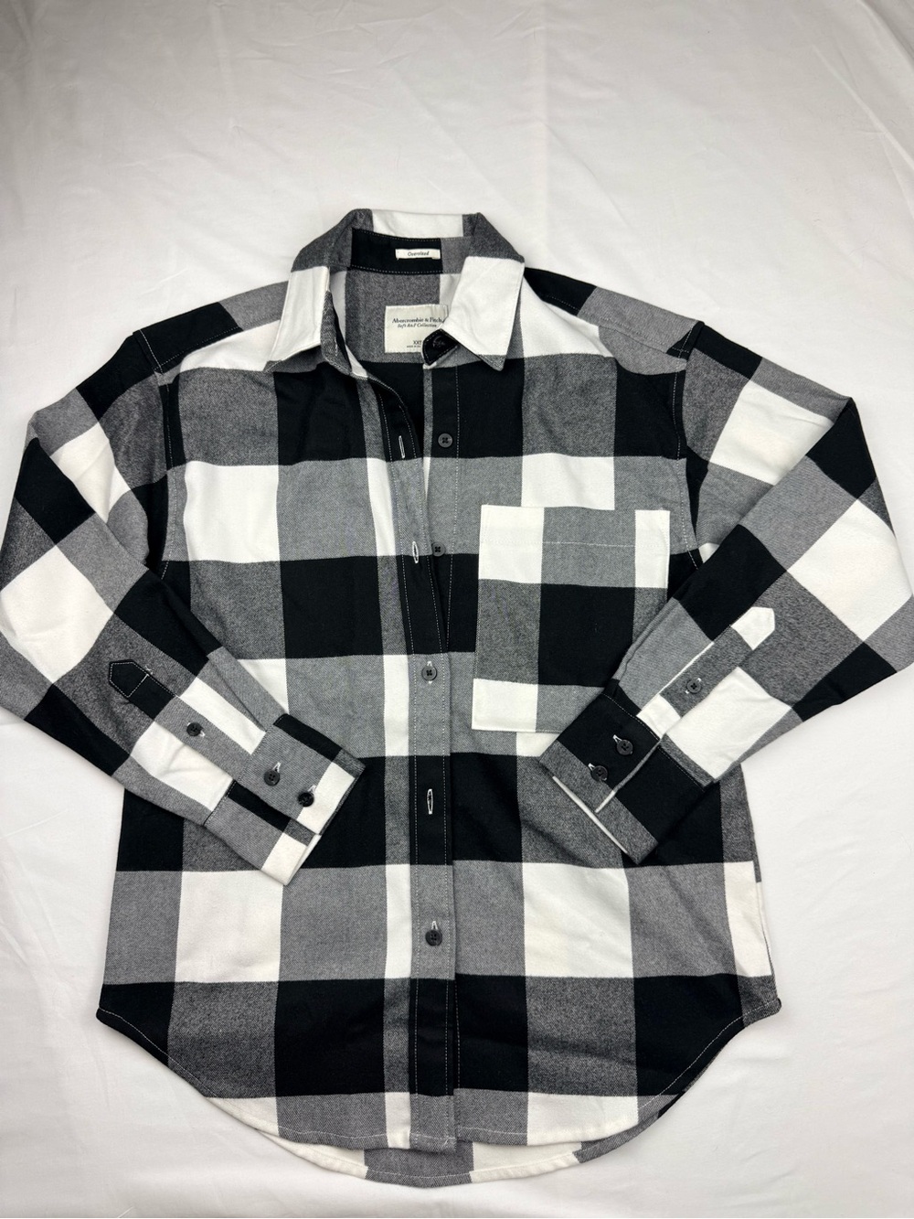 Abercrombie & fitch Black & White Buffalo Plaid Button-Down Shirt